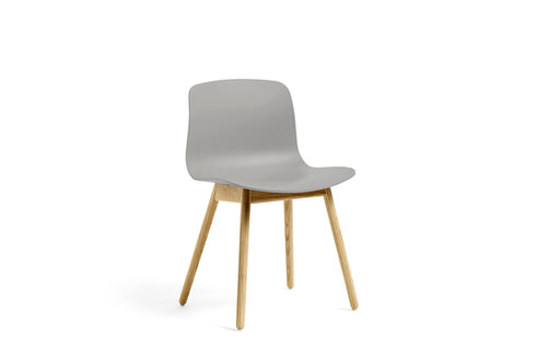 About A Chair AAC 12